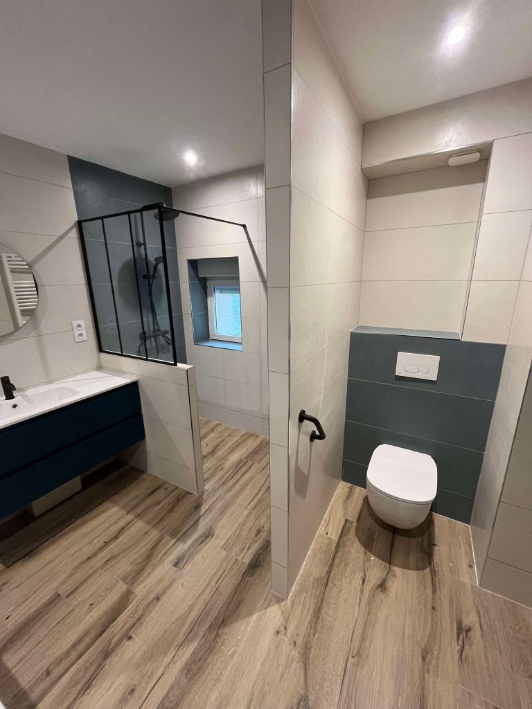 Renovation de Salle de Bain dans le Pays de Montbeliard BelAir et AFR Materiaux 5